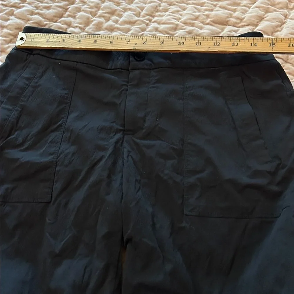 Athleta Shorts Womens 6 Black Trekkie Ripstop Hiking Trails Camping Safari 8